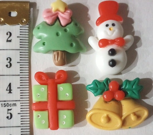 Christmas Mix Charms - 10 per pack