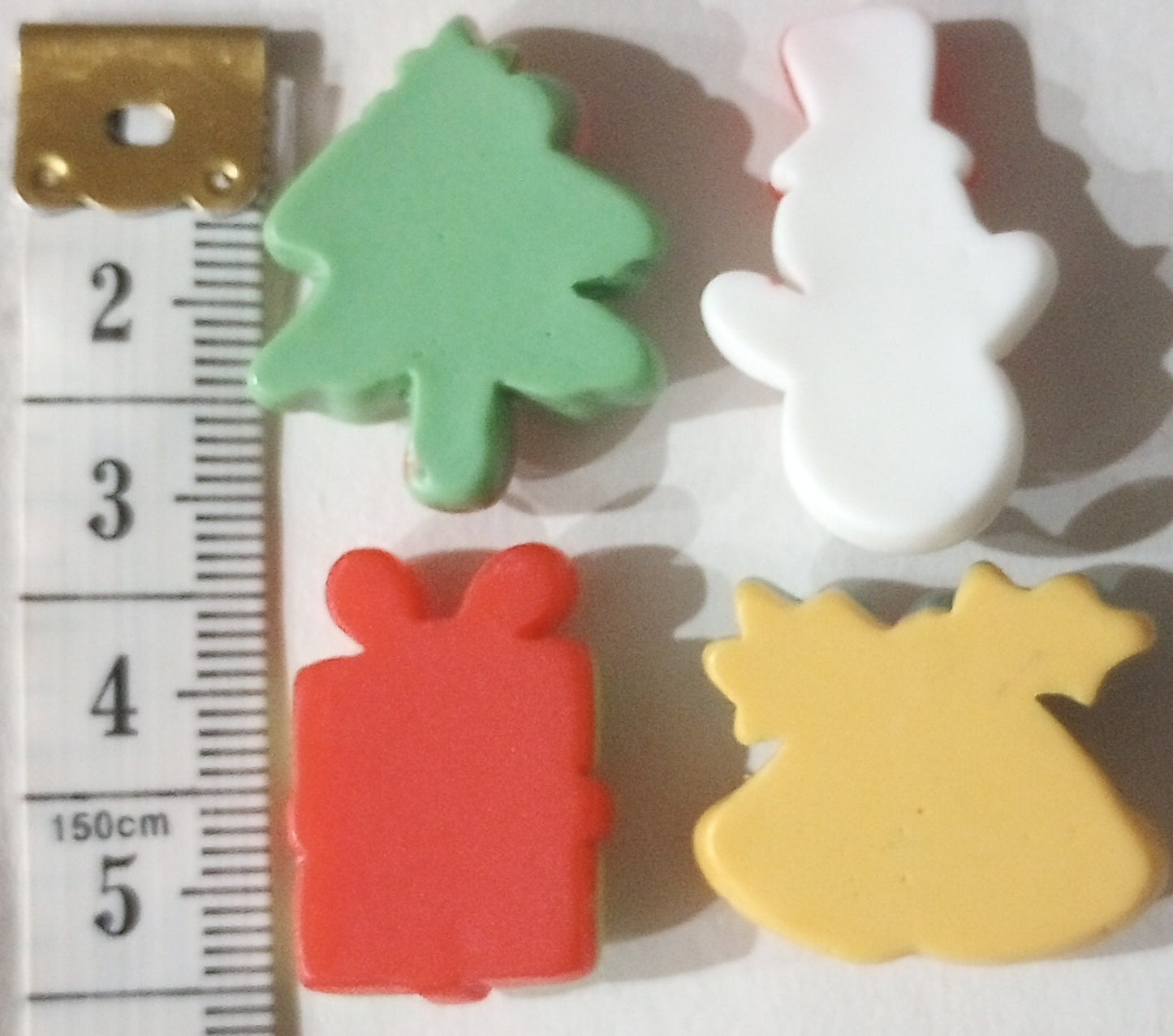 Christmas Mix Charms - 10 per pack